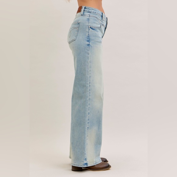 NEW🎉 Judy Blue High Waist Column Straight Jeans - Picture 3 of 12